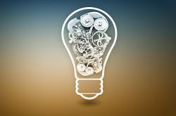 黄奇帆：忌追捧投资已成长为“恐龙”的